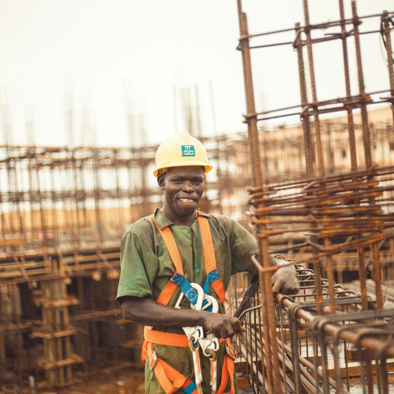 Travailleur africain sur chantier